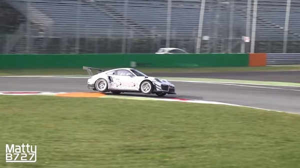 ポルシェ「911GT2RS」のハードコアモデル？謎のテスト車両がニュルを走る【動画有】