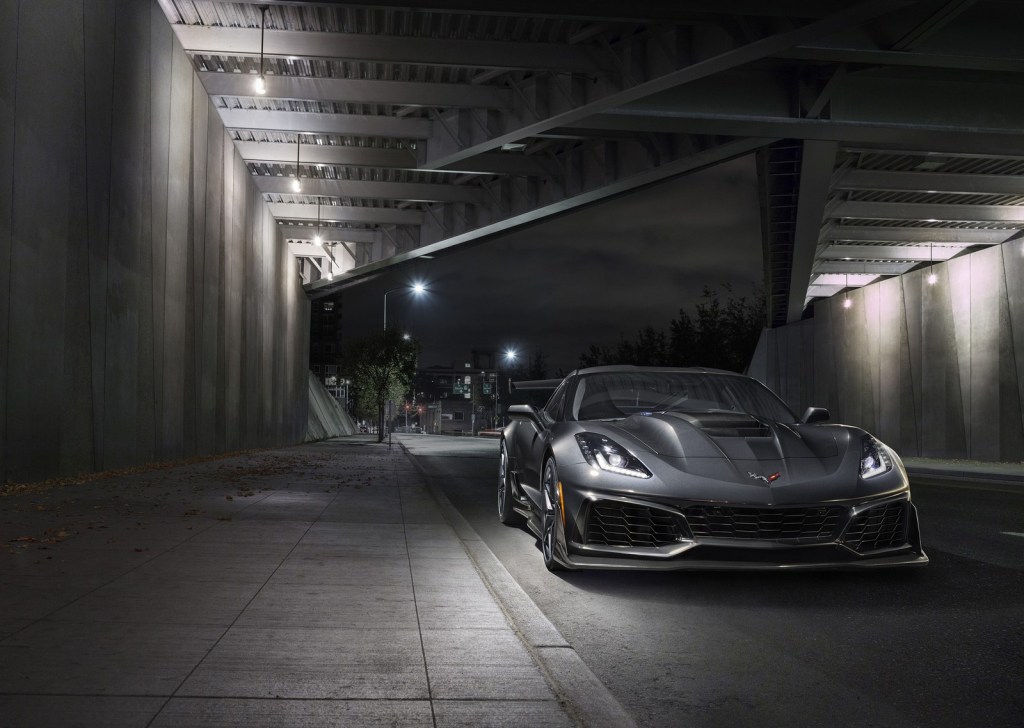シボレー「コルベットC7 ZR1」が遂にアンヴェール。最高時速337以上、「Z06」よりも70％のダウンフォースを発生