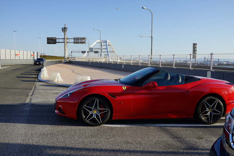 フェラーリ・カリフォルニアT試乗。スーパーカー、フェラーリを買うということを考える