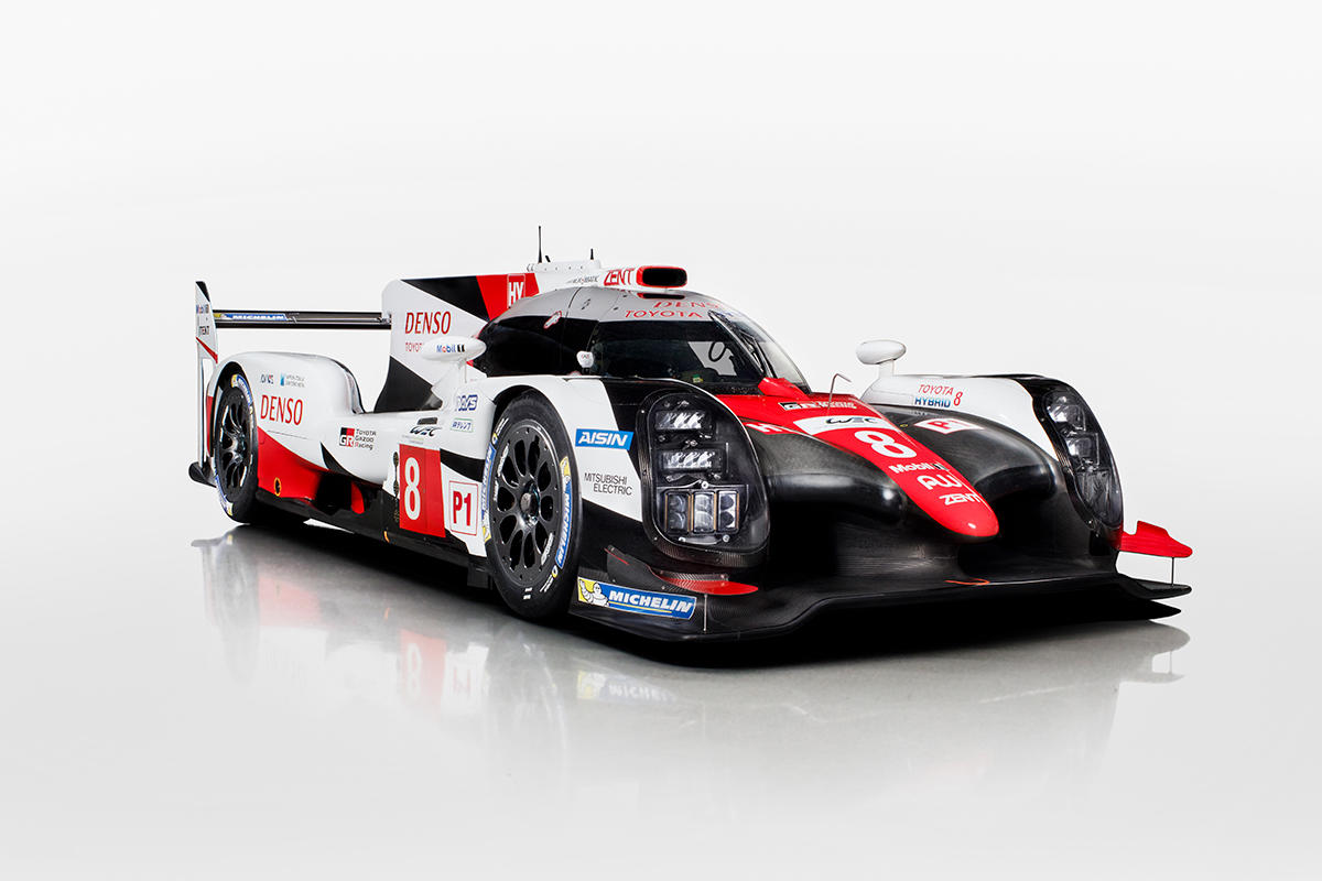 トヨタが新型TS050ハイブリッドを公開。小林可夢偉、中嶋一貴も参戦し打倒ポルシェを狙う