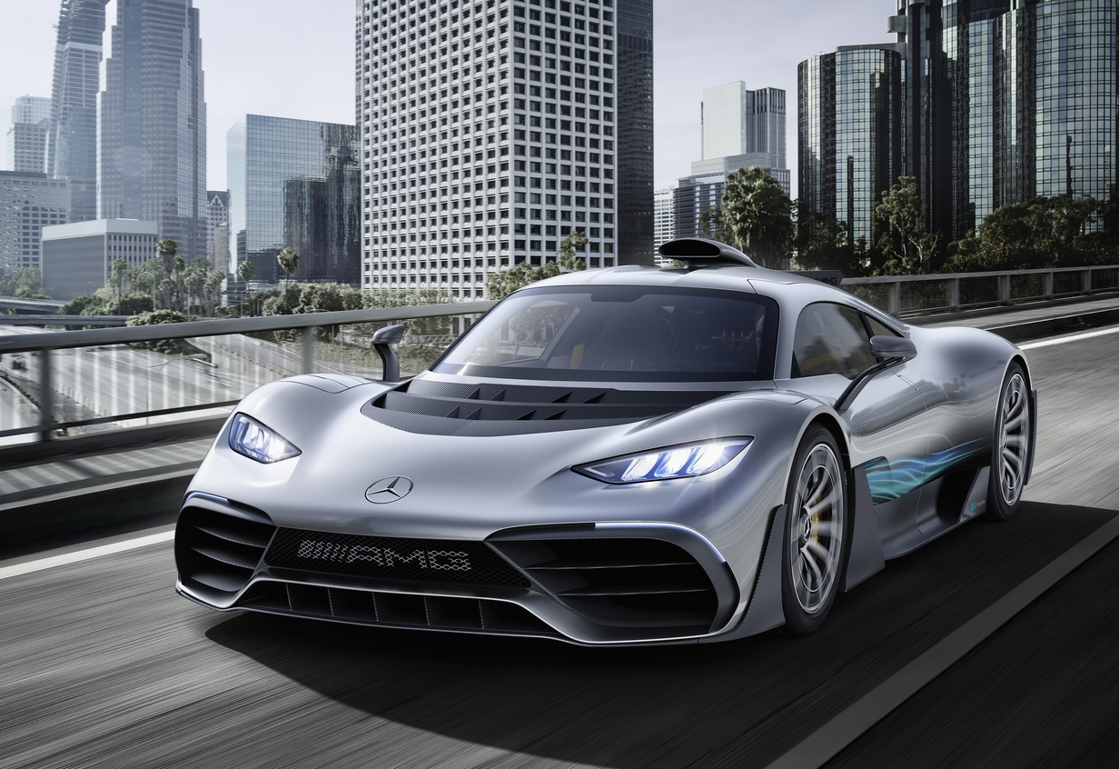 想像していたより技術がハイパー。メルセデスAMG「プロジェクト・ワン」公開に