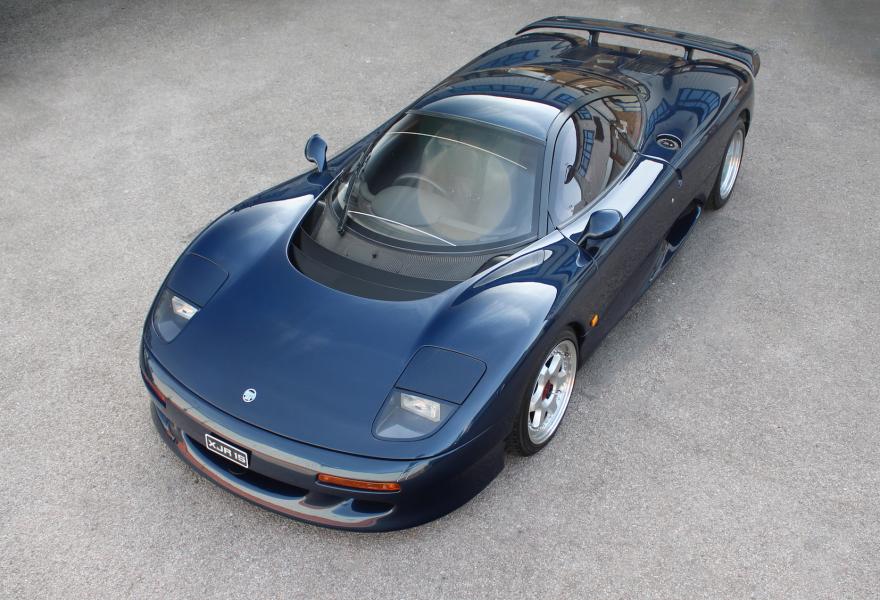 100km/h以下で走行するとオーバーヒート。そもそも乗るところがない市販車、ジャガーXJR-15が中古市場に