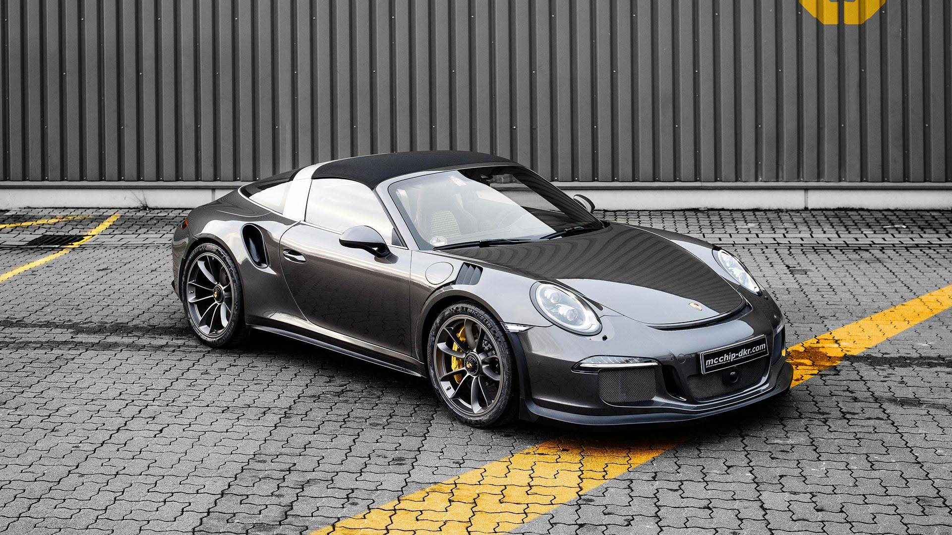 なければ作ればいいじゃない。ポルシェ911タルガGTSを「911GT3 RS風」にコンバートしたチューナーが登場