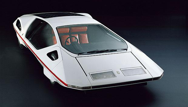 こんなコンセプトカーもあった。宇宙船がモチーフ、大阪万博にも展示された「フェラーリPF 512S モデューロ」
