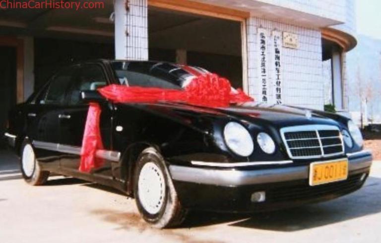 ベンツの買収に動いた中国吉利汽車。その第一号車は「メルセデス・ベンツEクラス」のまんまコピーだった・・・。