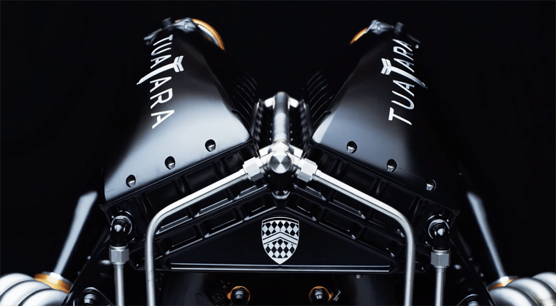 世界最速を標榜する新型ハイパーカー「トゥアタラ」のエンジン公開。ブガッティ、ケーニグセグを超えるか