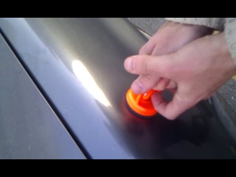 車のドアのへこみを修理する方法や費用は？自分で簡単に直すには？