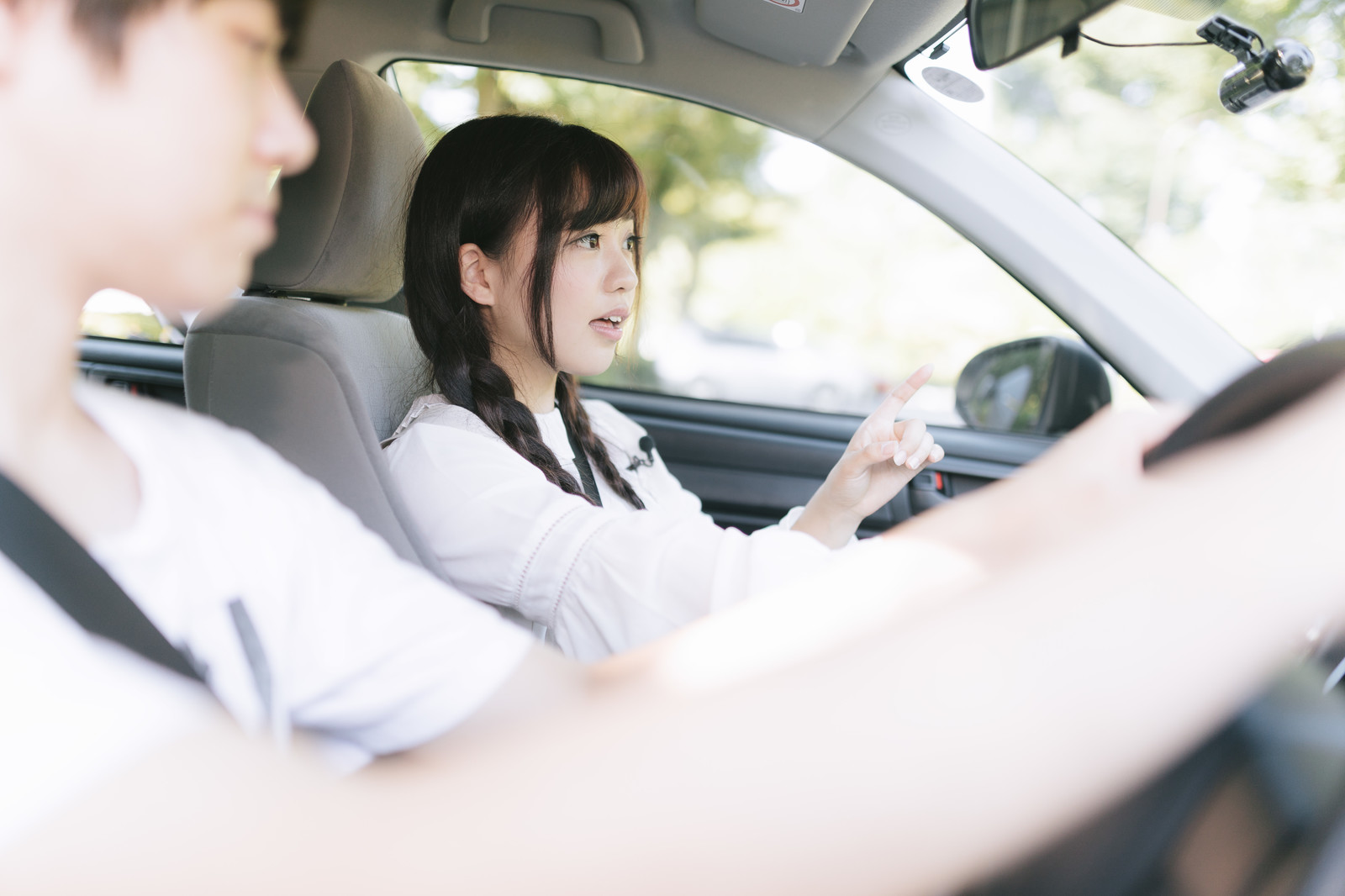 教習所の教官の給料や年収の相場、恋愛禁止って本当？本音を公開！