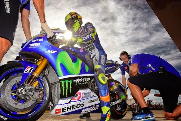 ロッシ8位『間違えました…』2015アルゼンチンGP