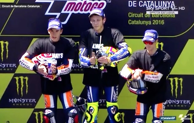 ロッシ『マルケスとの握手は…』2016バルセロナGP