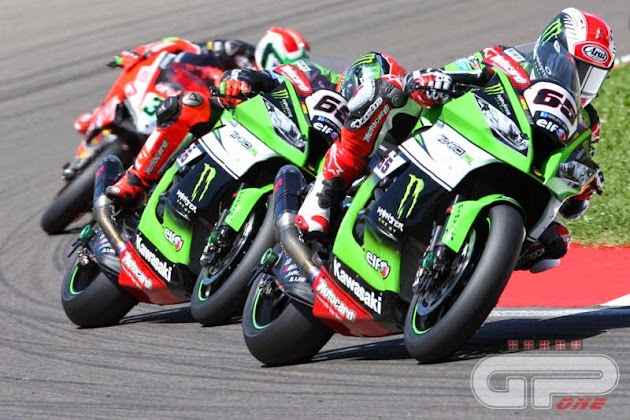 ジョナサン・レイ『ホアン・ラスコルツに捧ぐ』2015 SBK イモラ