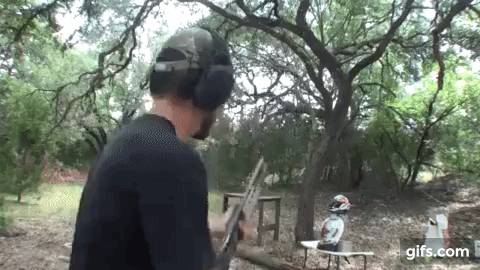 Arai（アライ）のヘルメットは、銃で撃っても平気なのか試してみた
