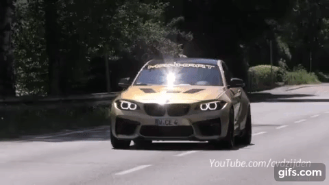 BMW M2 クーペ。ドイツのManhart RacingによるチューニングパッケージのBMW M2がかっこいい。