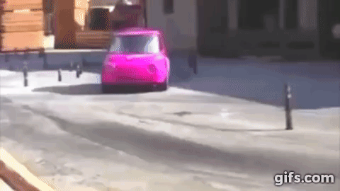 ハヤブサのエンジンを搭載したFIAT500のジムカーナが凄い！まさに羊の皮を被った狼状態。