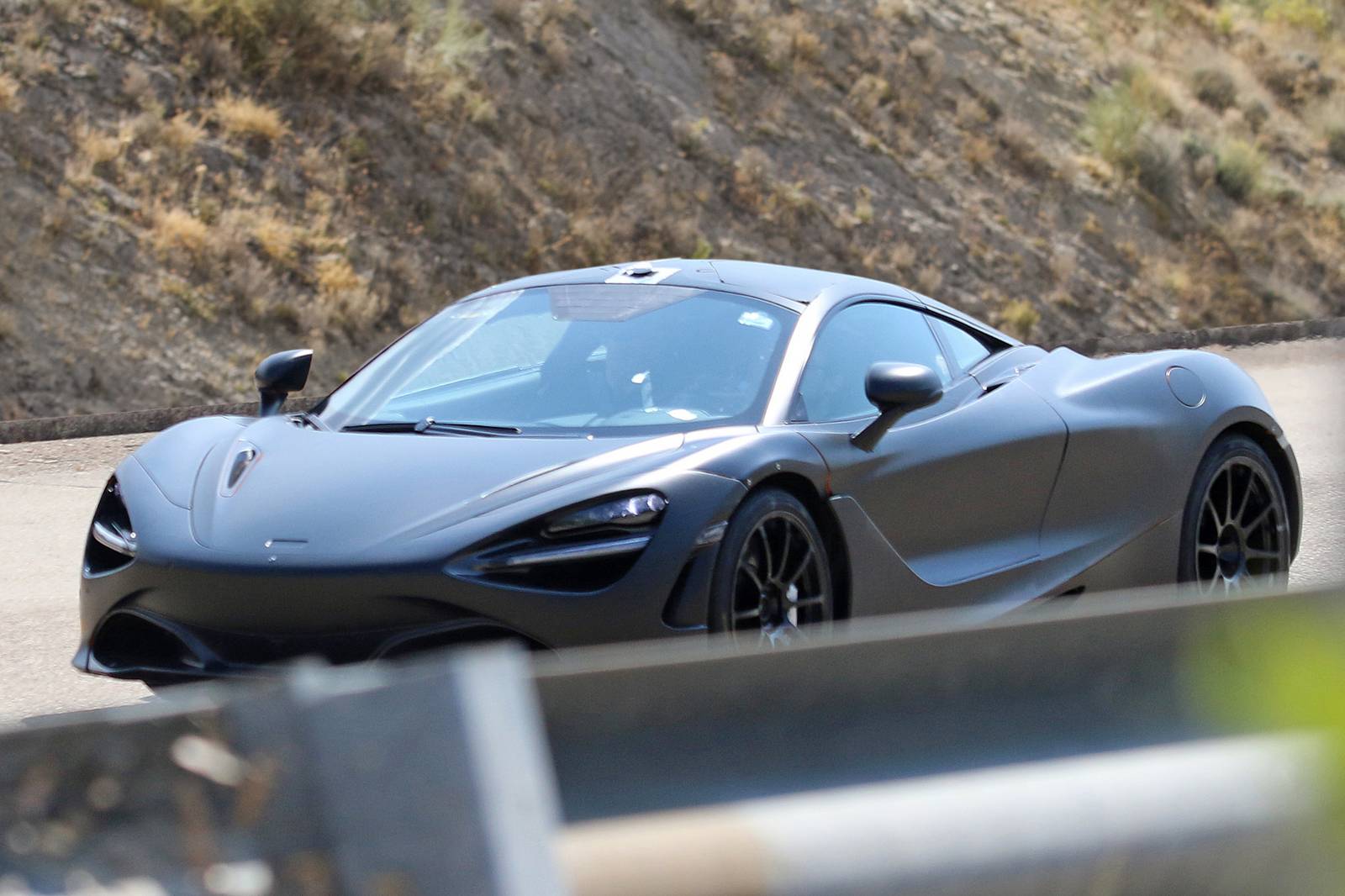 マクラーレン P１４