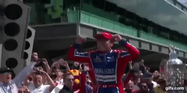 インディ500佐藤琢磨が優勝！日本人初の快挙の瞬間の動画まとめ