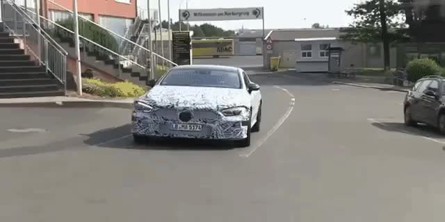 メルセデスAMG GT 4ドアのスクープ映像がこちら!805馬力の4ドアスーパースポーツAMG GTの詳細スペック