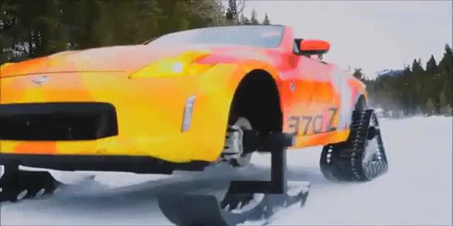 日産370フェアレディZがスノーモービル化！雪道をワイルドに激走しまくる驚愕動画！