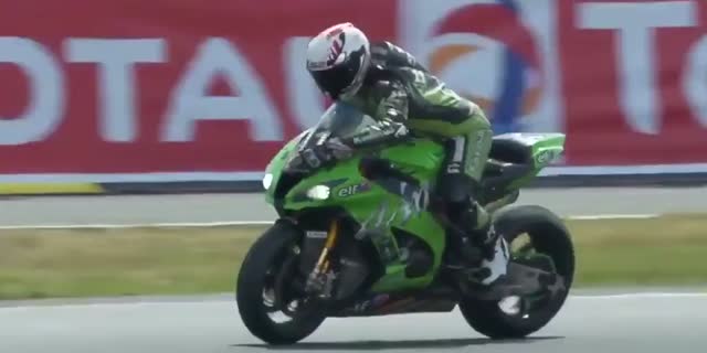 2019年ル・マン24時間（FIM EWC）優勝はKAWASAKI、2位HONDA、3位SUZUKI、4位YAMAHAと日本メーカーが上位を独占