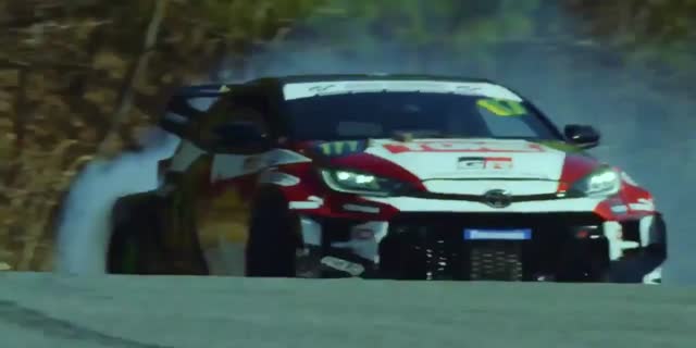 かっこよすぎ！斎藤太吾がGRヤリスでドリフト！モンスタースーパーコーラコラボ企画動画